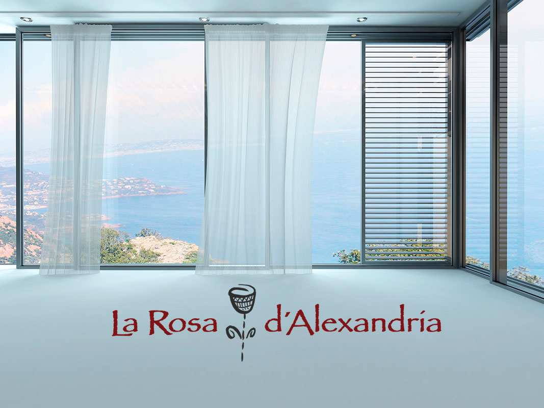 ventana de cortinas maresme con ventana y vista a la playa